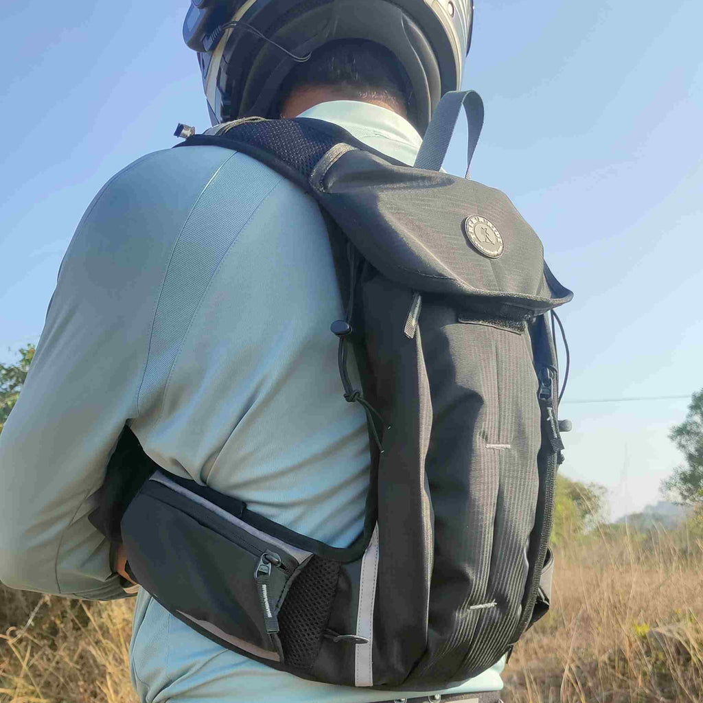 Hydration Pack Bag and Bladder – 2 Litre