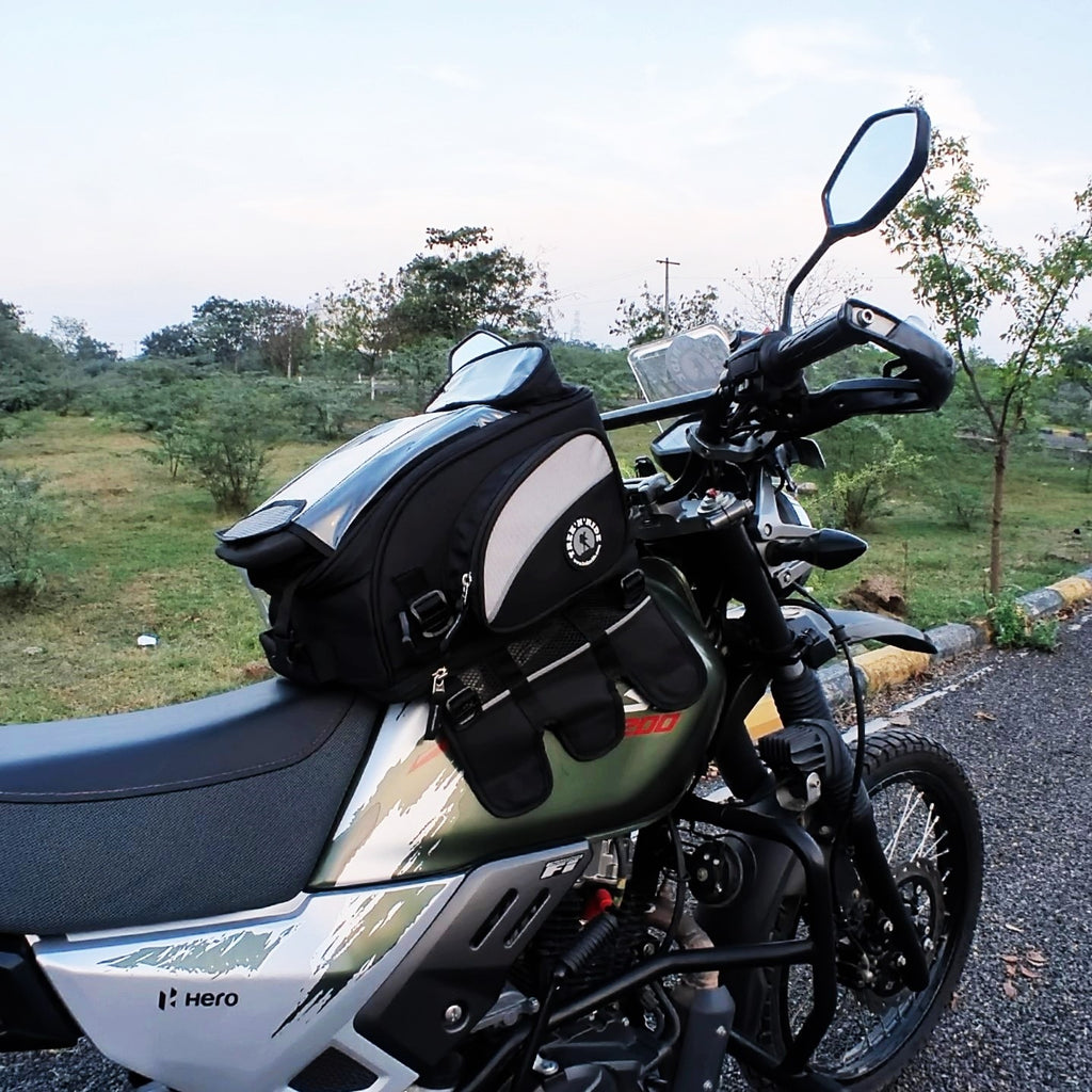 Motorcycle Waterproof Tank Cum Tail Bag (22Ltrs)